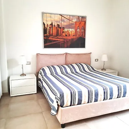 Casa Di Nicola Виареджо